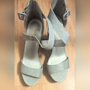 Women's sliver heels